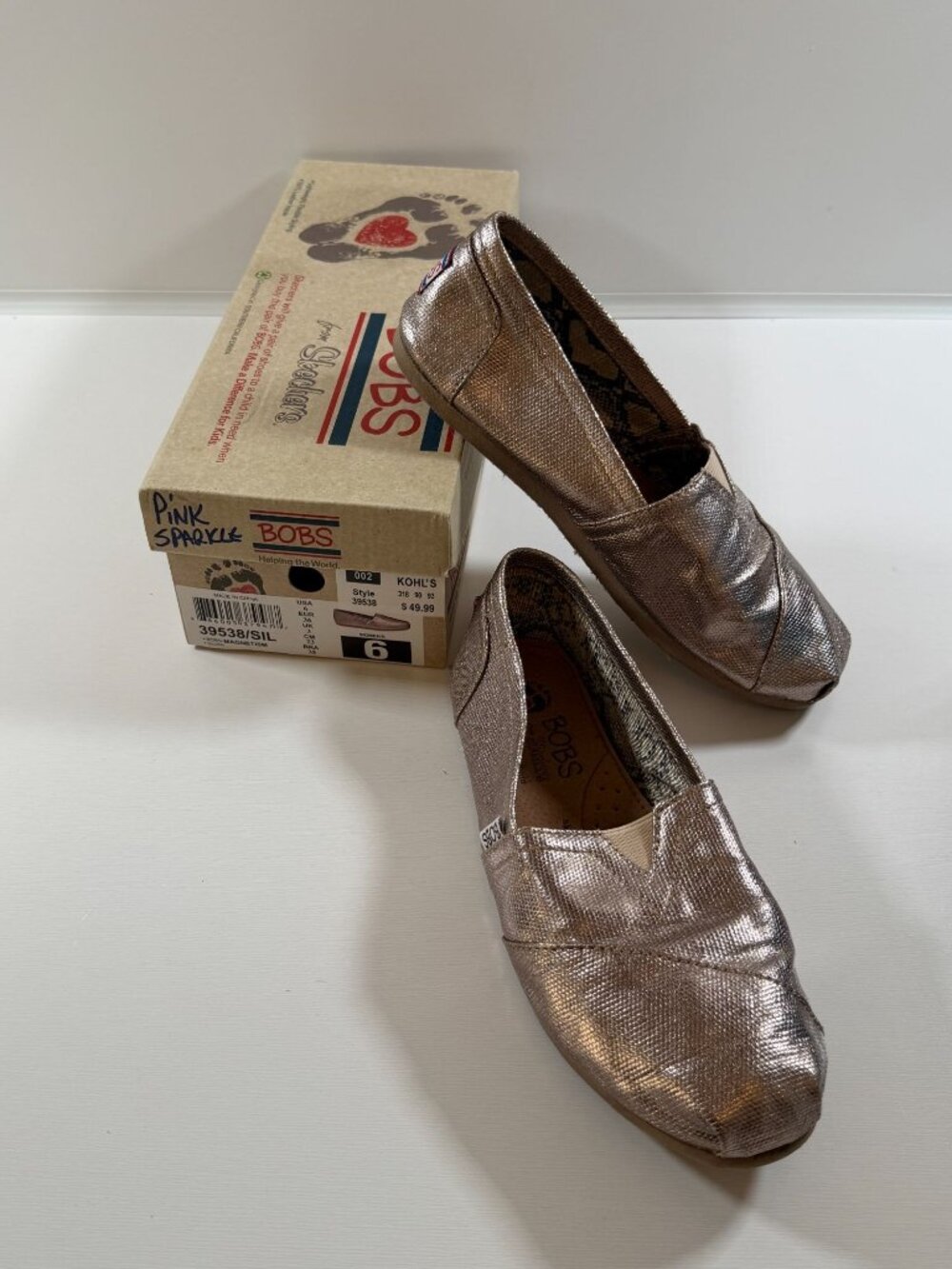Skechers Bobs Slip-on Lightweight Shoes Size 6 Pink Magnetism 39538/SIL